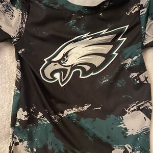 NFL Black and Green Graphic Tee